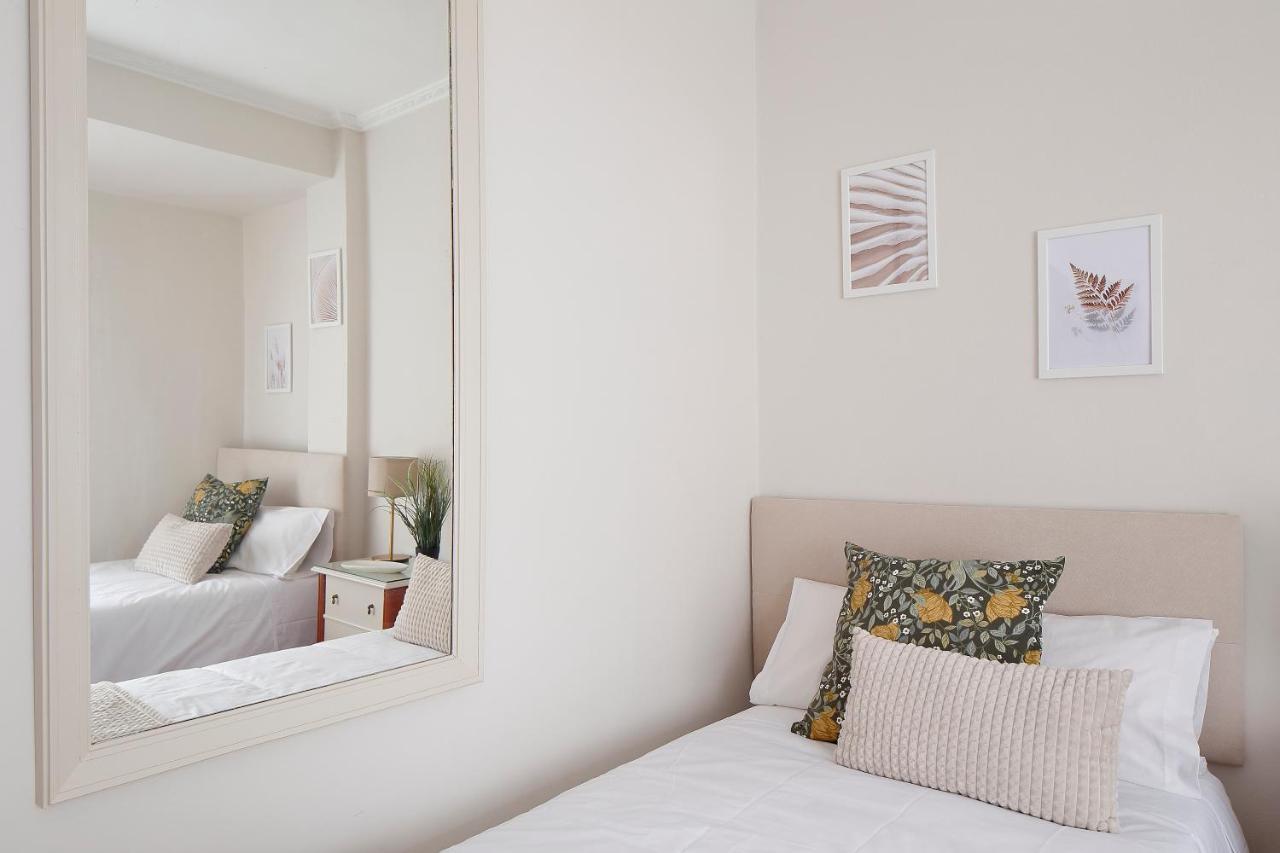 115A - Amplia Vivienda En Playa San Lorenzo Gijón Extérieur photo